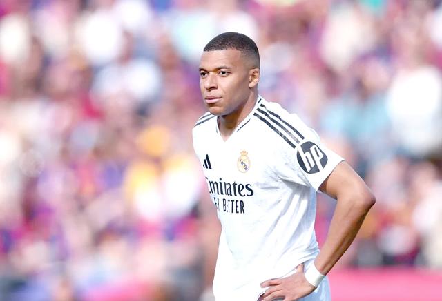 C7娱乐-包含姆巴佩赛事官方发布挺进下一轮新规，篮网争议不断！的词条