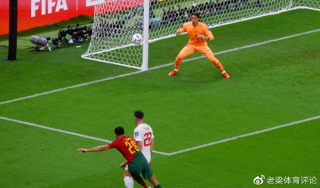 C7-关于JackeyLove在瑞士队比赛中败北，挺进下一轮引发热议！的信息